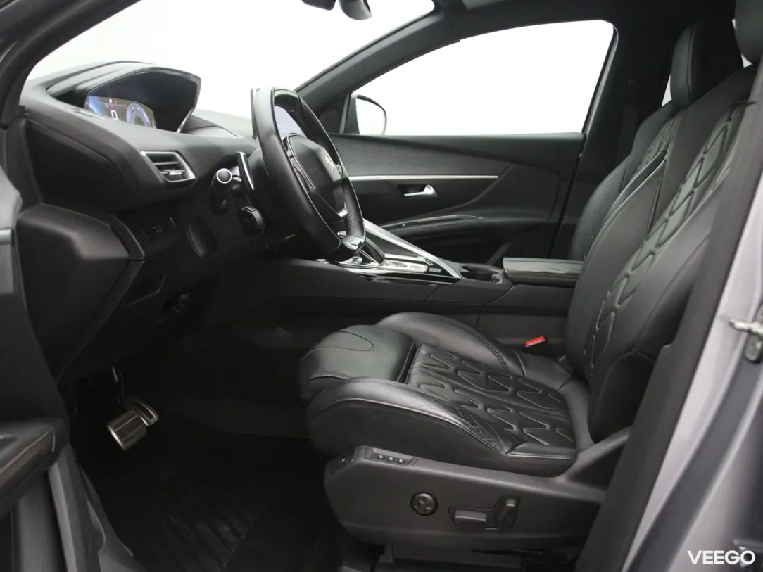 Peugeot 5008 1.6 85kW