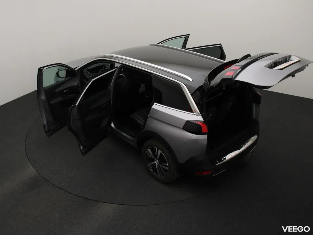 Peugeot 5008 1.6 85kW