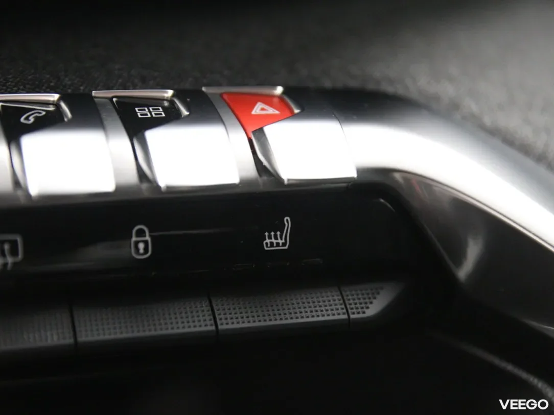 Peugeot 5008 1.6 85kW