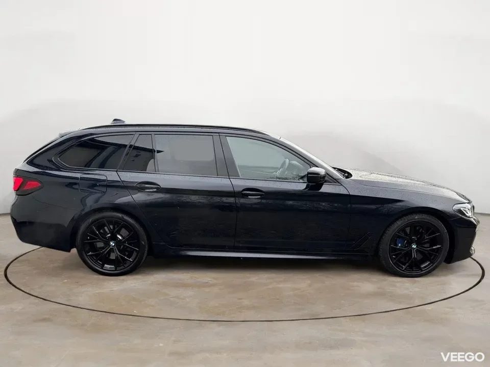 BMW 530 - 3 210kW