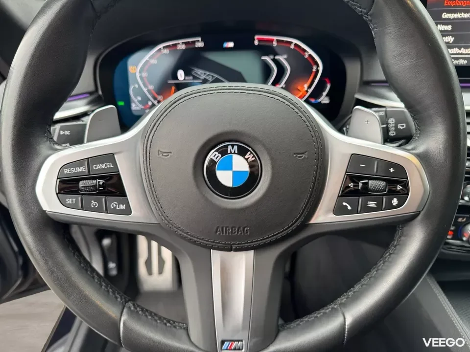 BMW 530 - 3 210kW