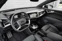 Audi Q4 e-tron 220kW thumbnail