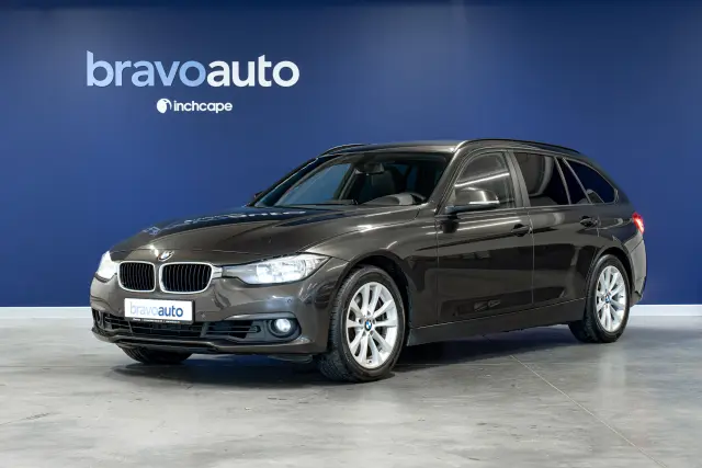 Image of BMW 330 i xDrive 2 185kW
