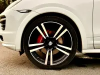 Porsche Cayenne Cayenne 4.8 309kW thumbnail