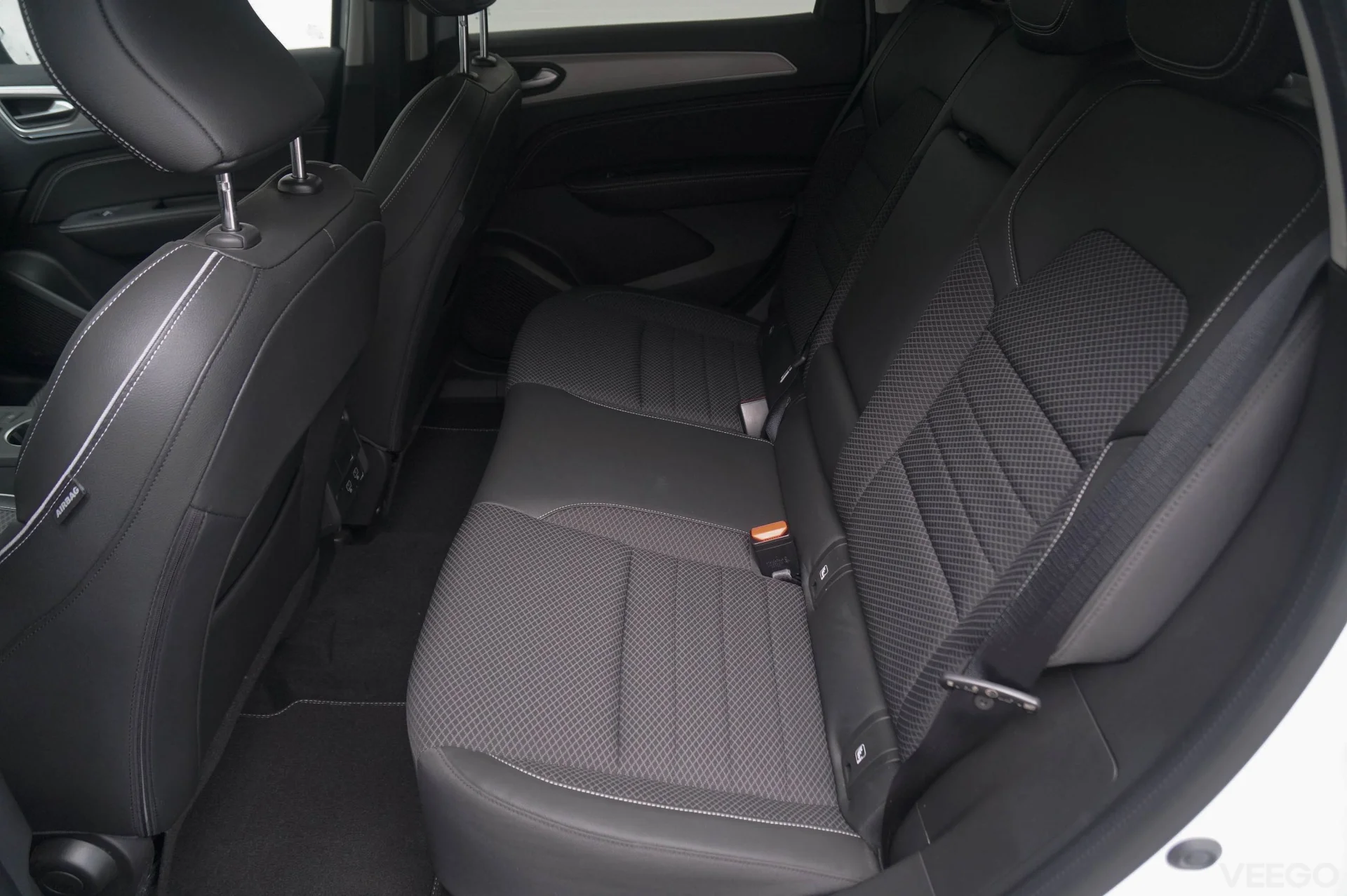 Renault Arkana INTENS HYBRID EDC Tce 1.3 103kW