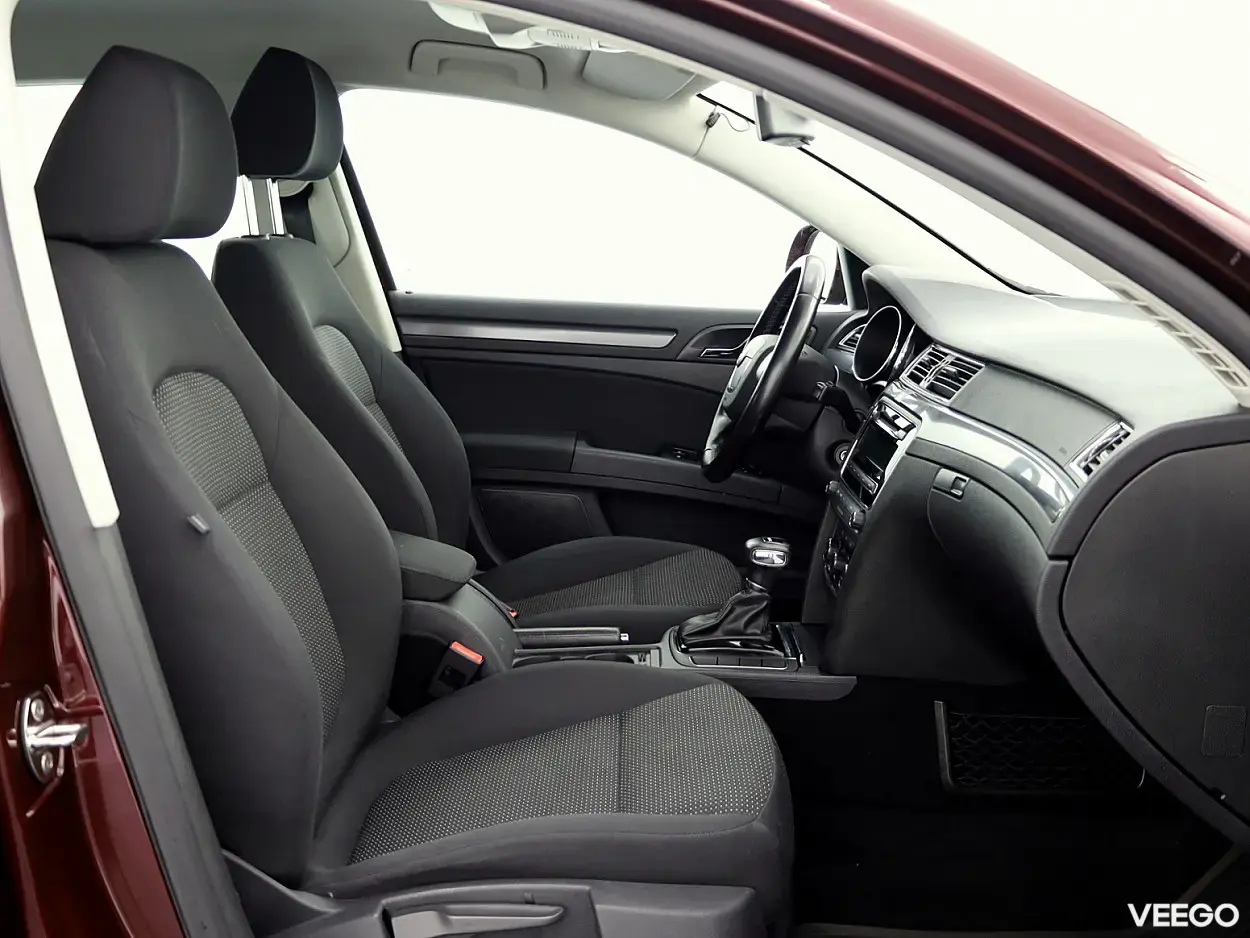 Skoda Superb 1.8 118kW