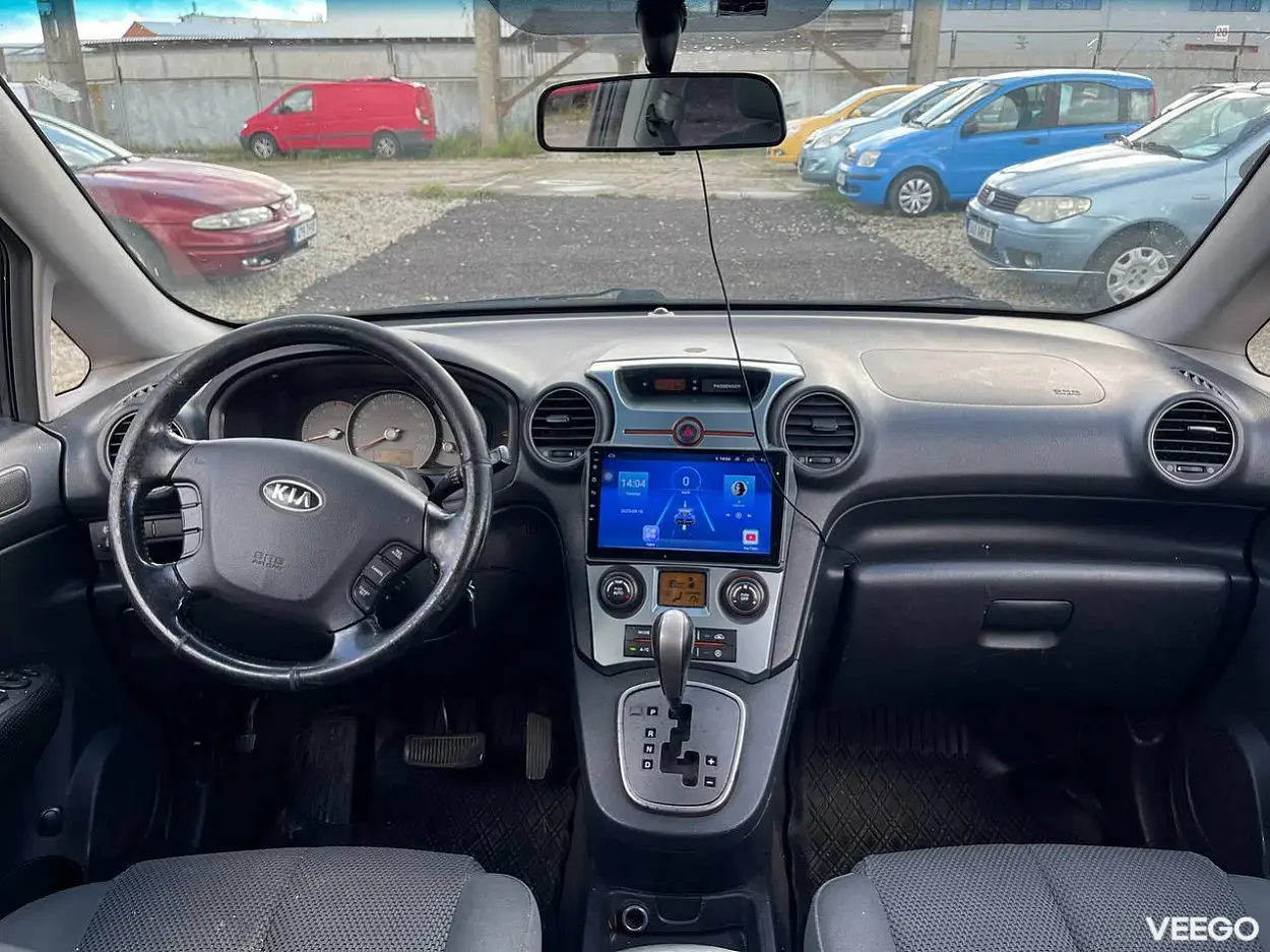 Kia Carens 2.0 104kW