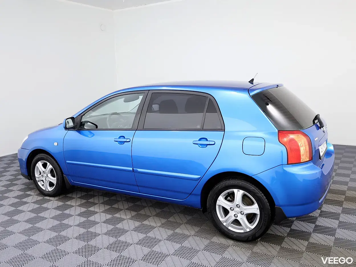 Toyota Corolla 1.6 81kW