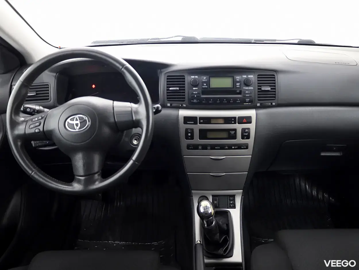 Toyota Corolla 1.6 81kW