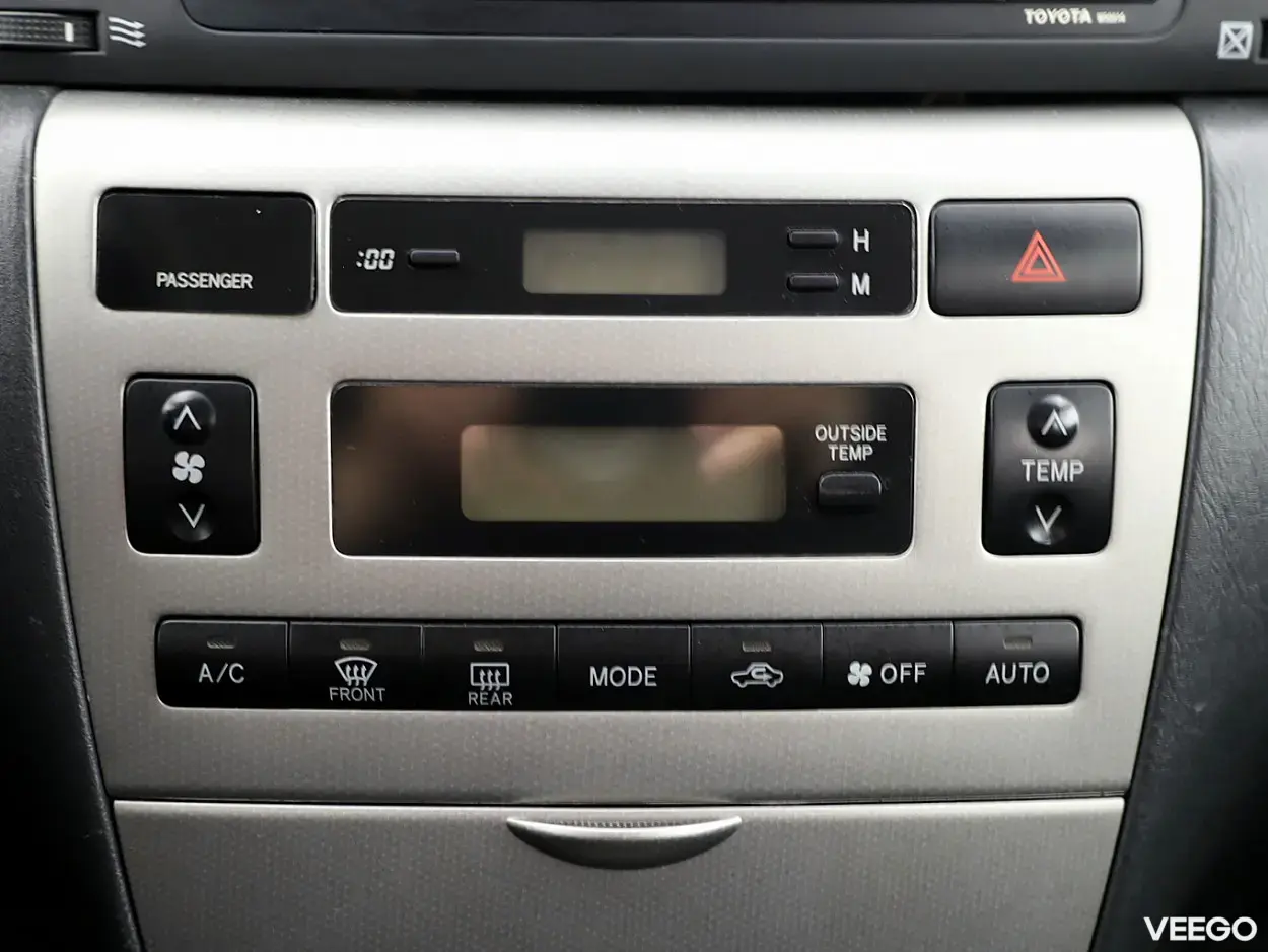 Toyota Corolla 1.6 81kW