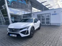 Peugeot 408 96kW thumbnail