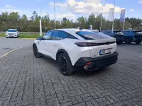 Peugeot 408 96kW thumbnail