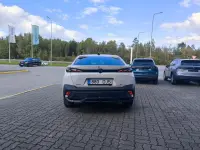 Peugeot 408 96kW thumbnail