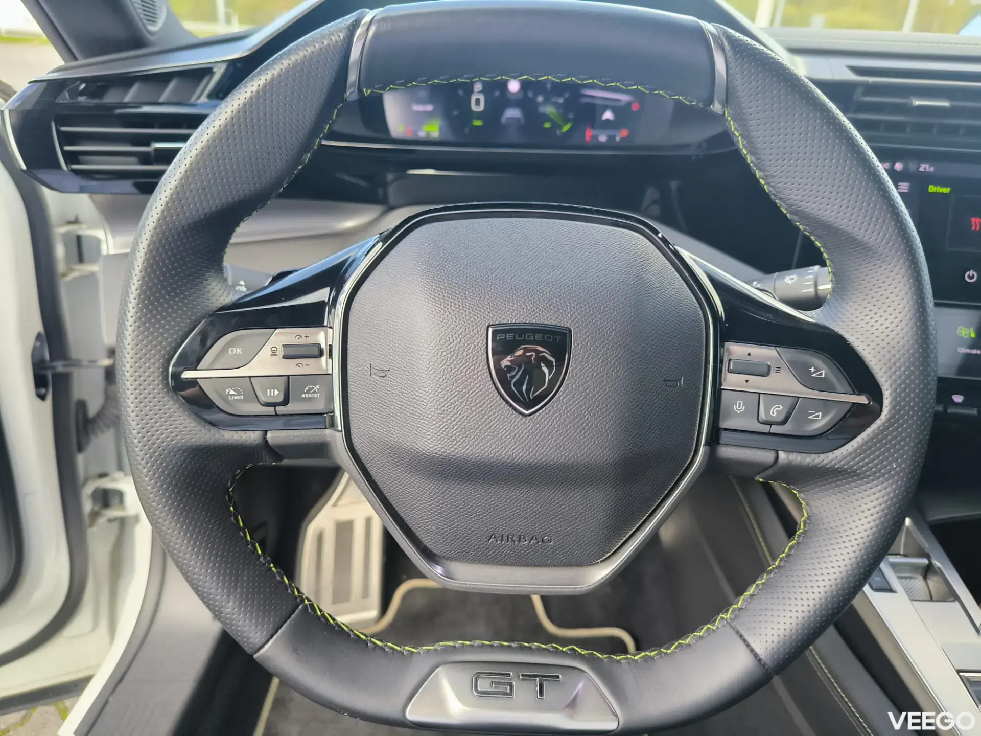 Peugeot 408 96kW