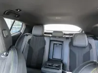 Peugeot 408 96kW thumbnail