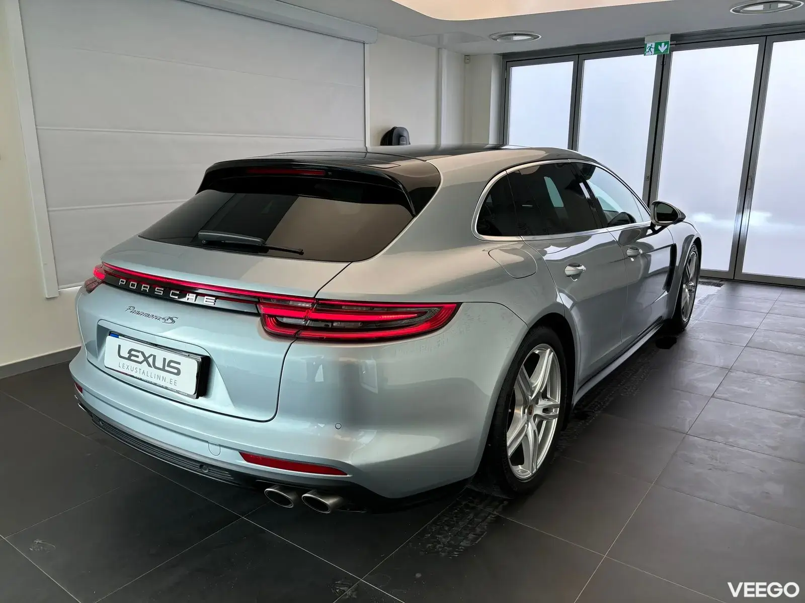Porsche Panamera - 324kW