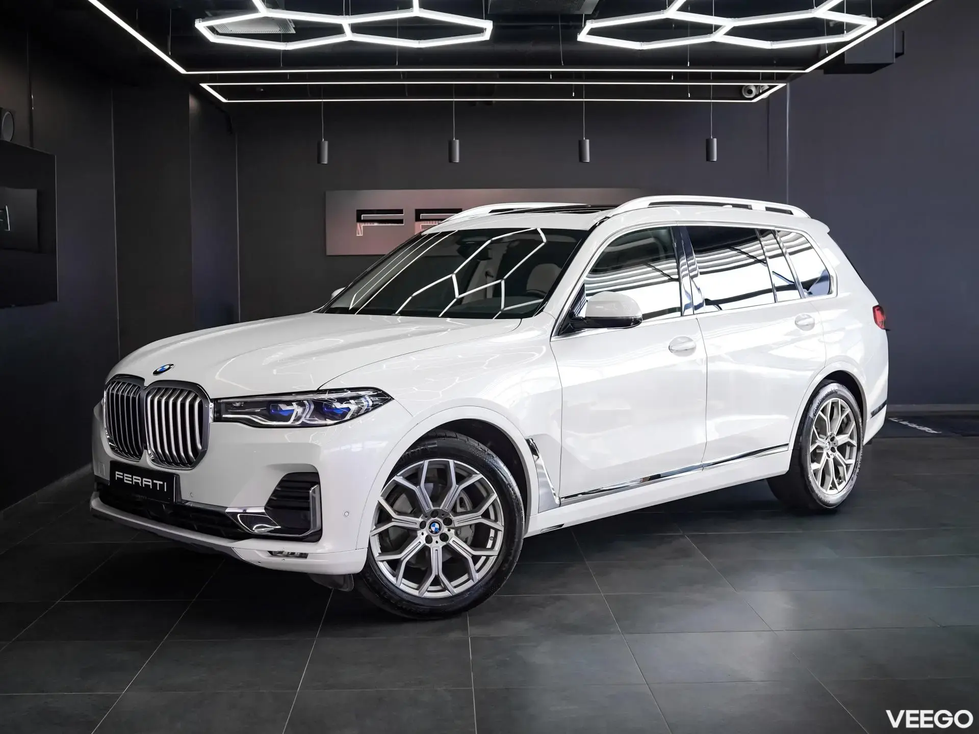 BMW X7 3.0 195kW