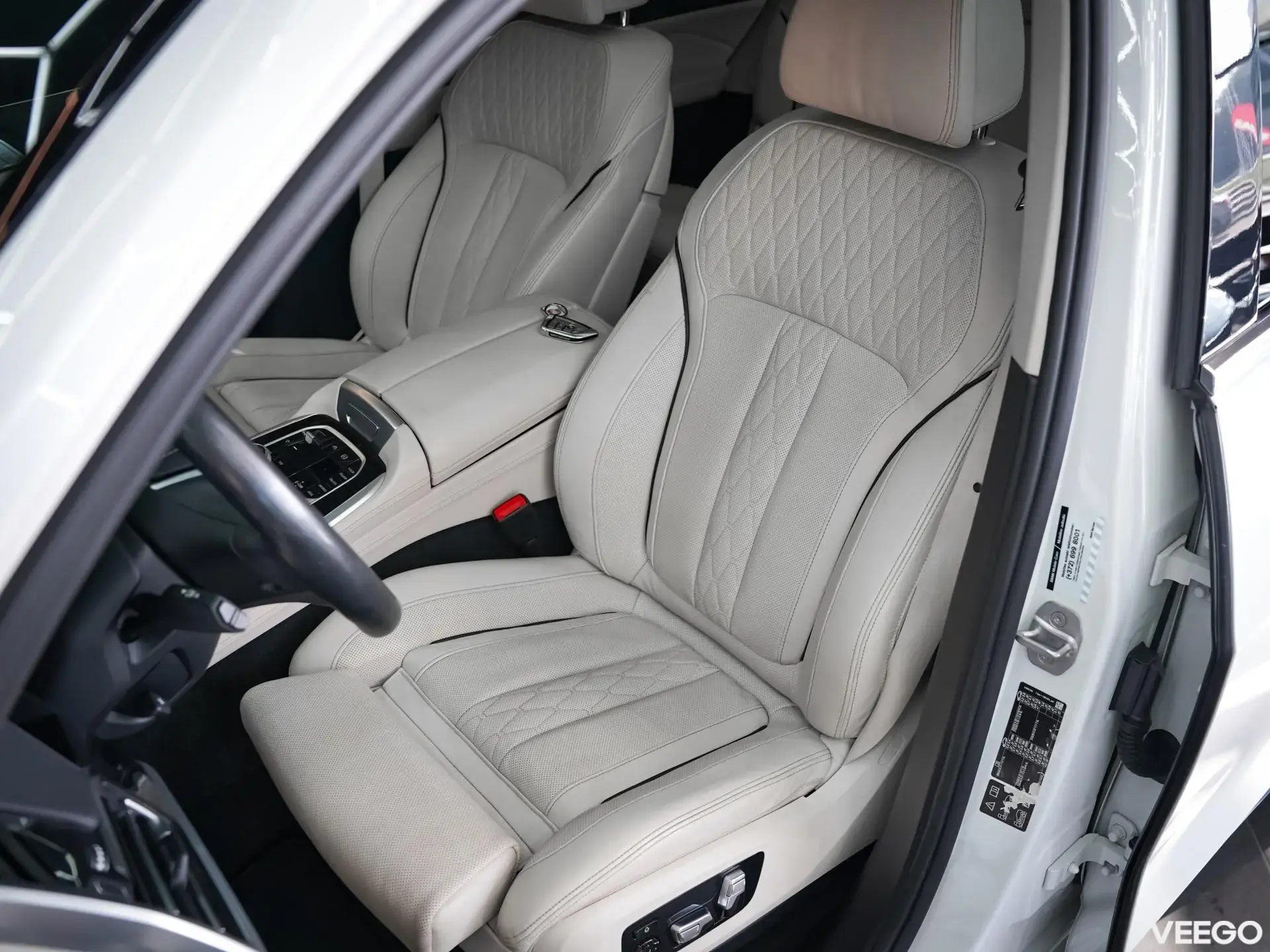 BMW X7 3.0 195kW