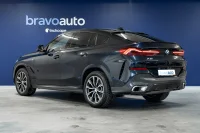 BMW X6 xDrive30d M-Sportpakett 3 195kW thumbnail