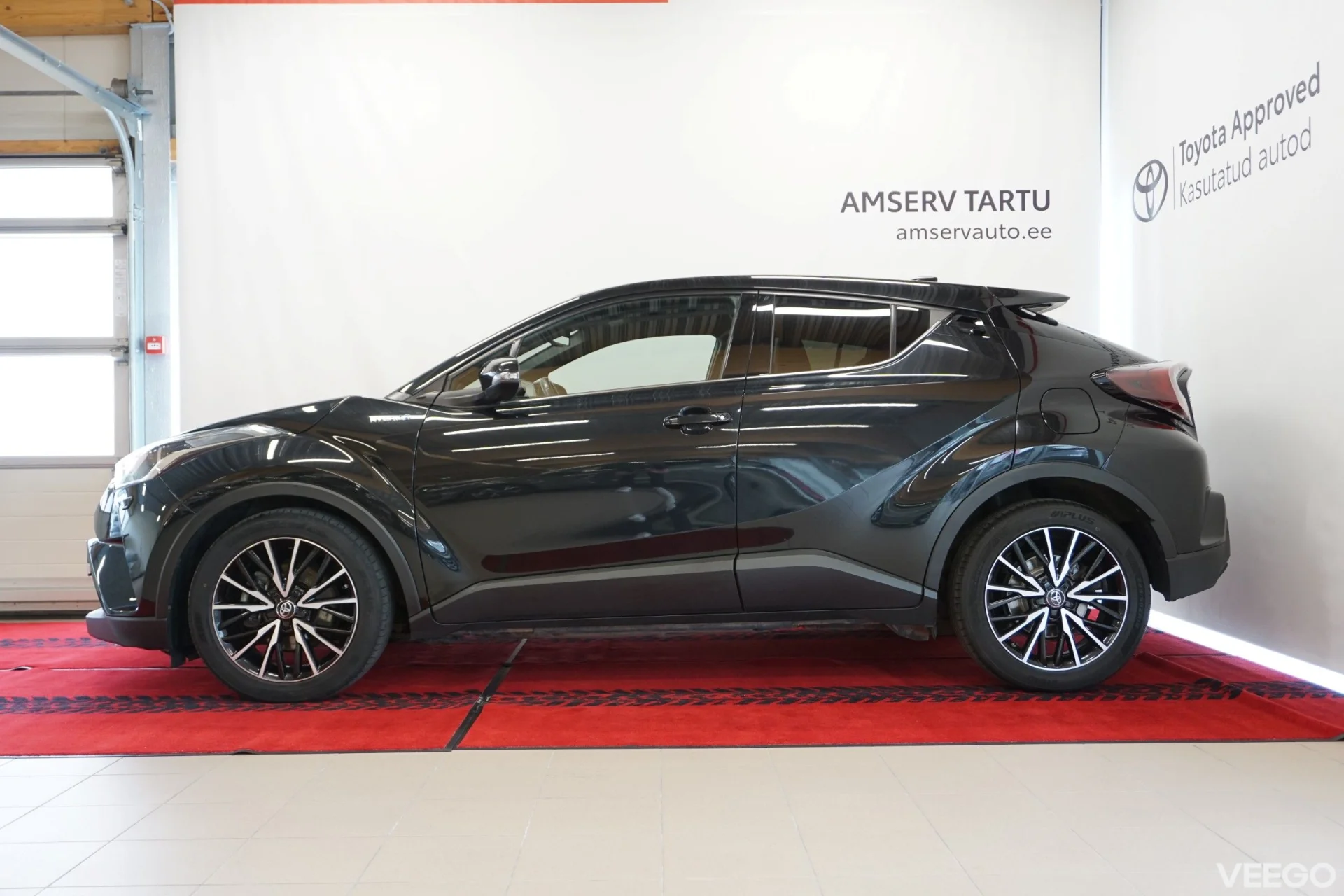 Toyota C-HR Luxury 1.8 72kW