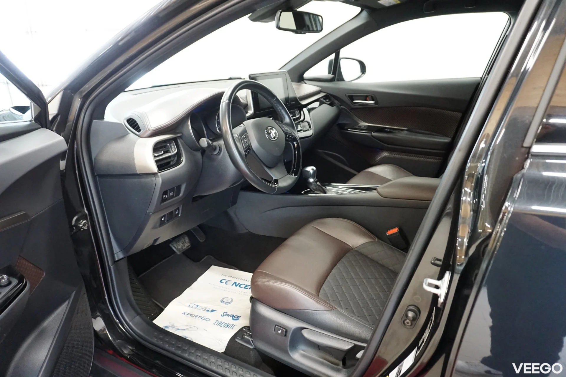 Toyota C-HR Luxury 1.8 72kW