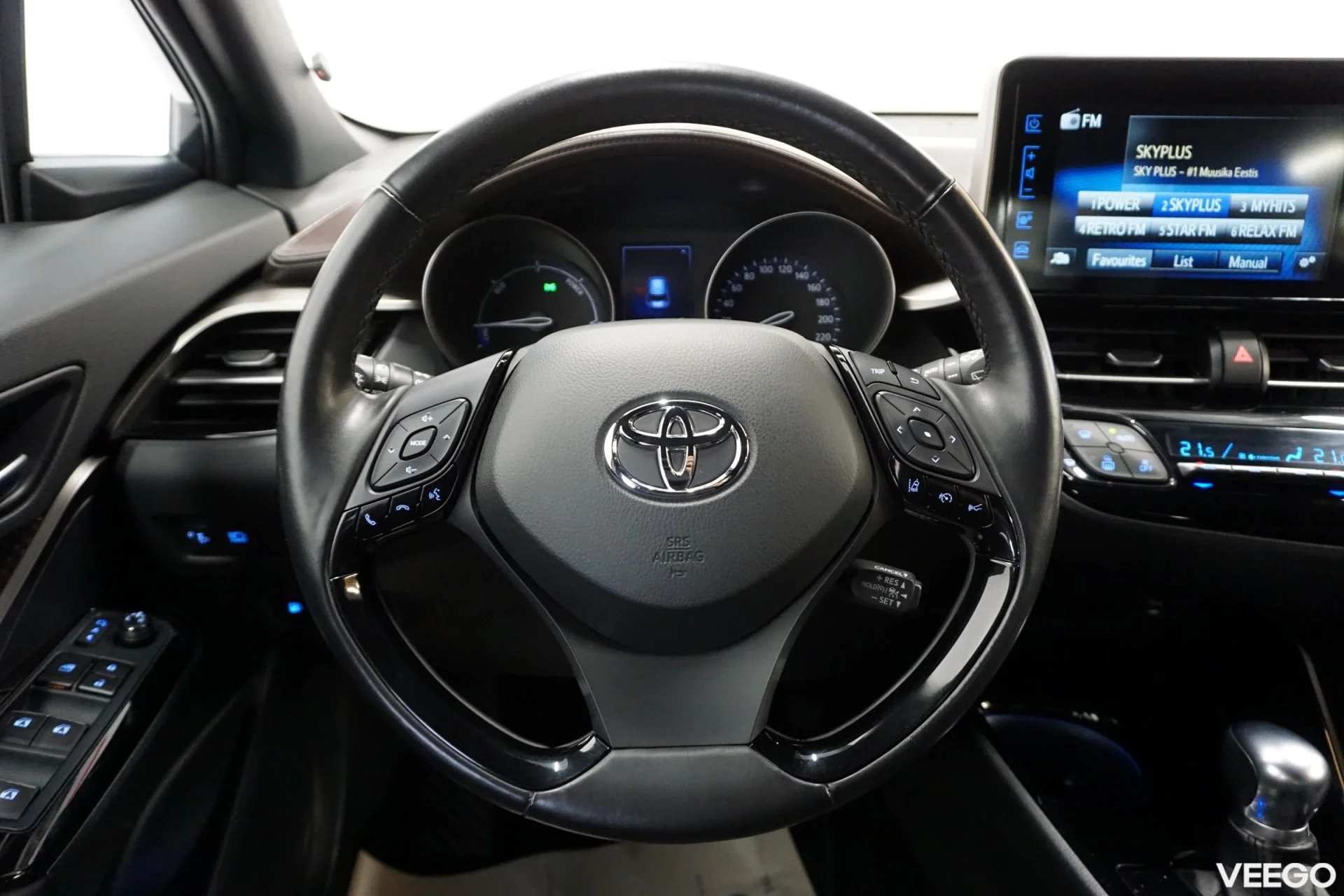 Toyota C-HR Luxury 1.8 72kW