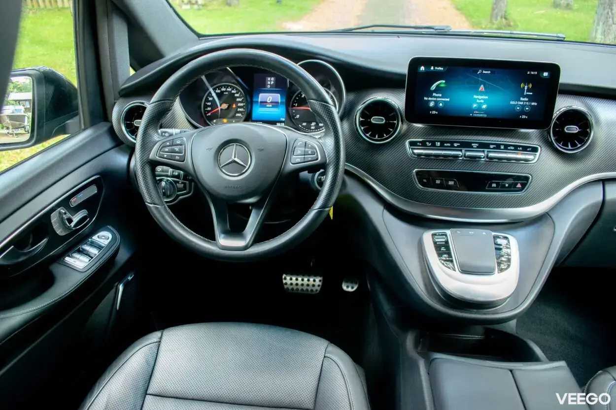 Mercedes-Benz V300 AMG Avantgarde A3 Extra XL 2.1 174kW