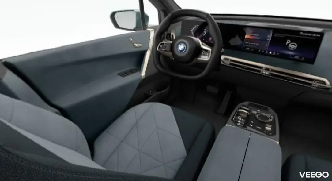 BMW iX - 385kW