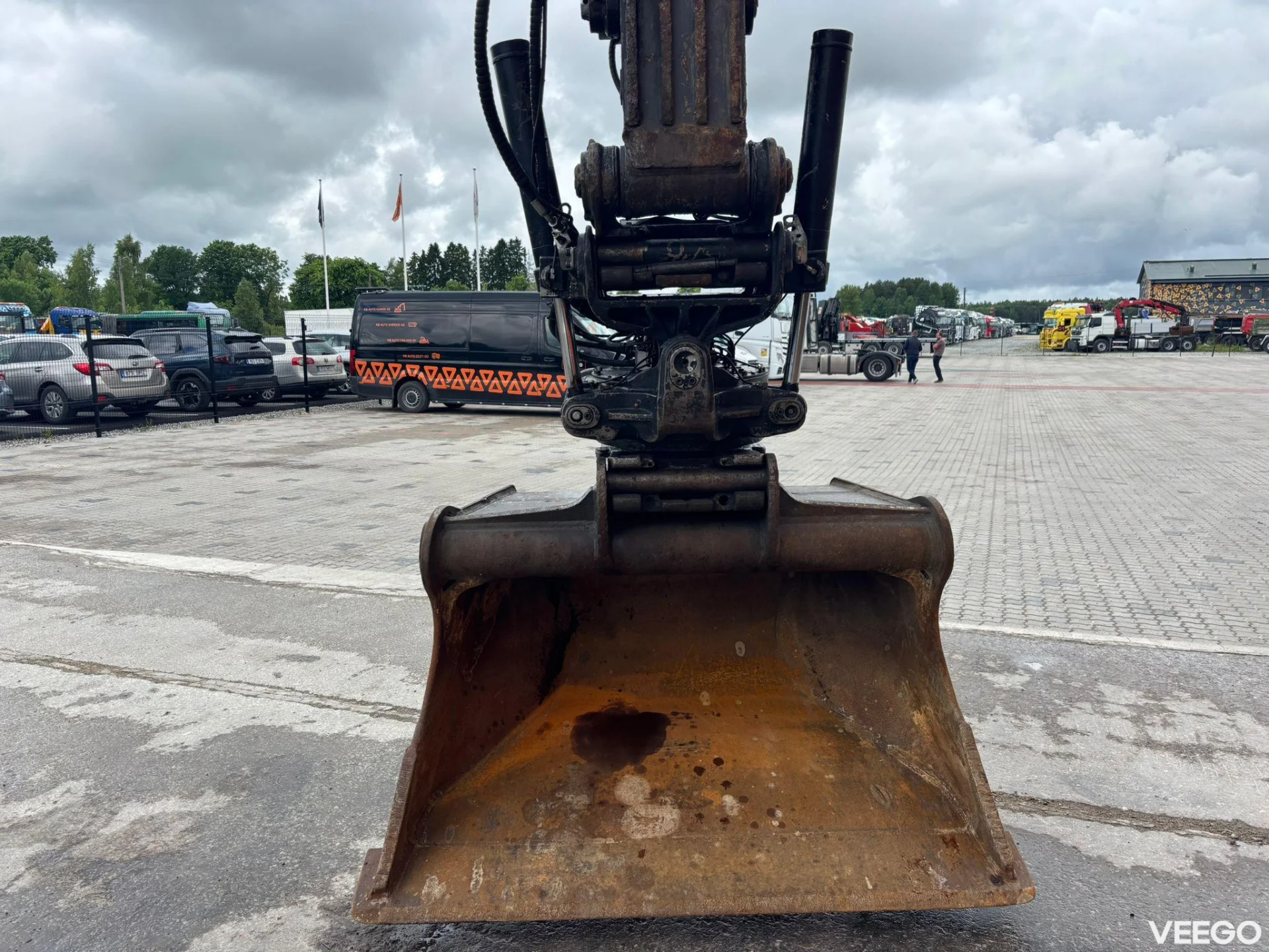 Volvo EC 220 EL 3D / TILTROTATOR / CENTRAL LUBRICATION / AC / AUXILIARY HEATER 129kW