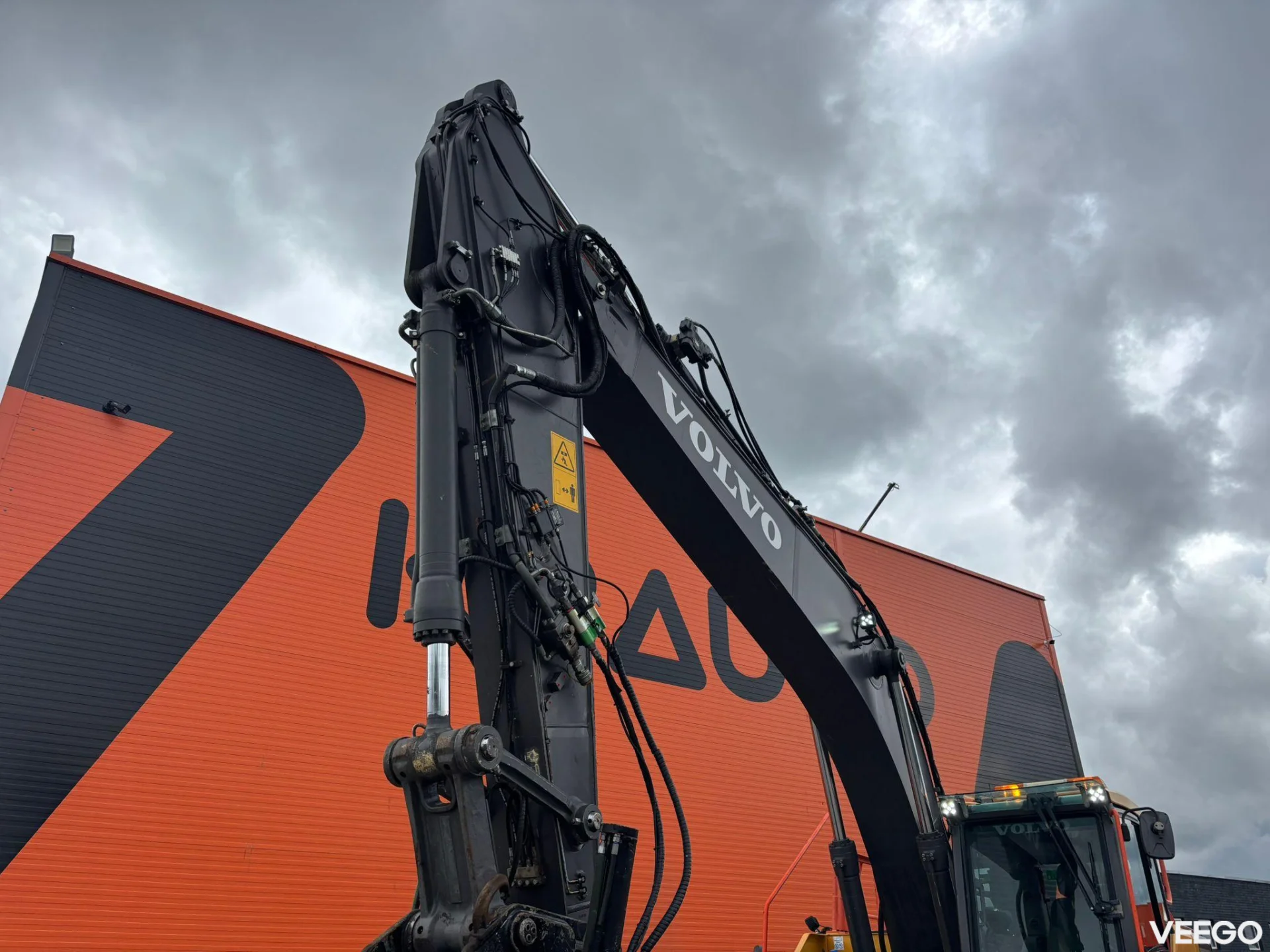 Volvo EC 220 EL 3D / TILTROTATOR / CENTRAL LUBRICATION / AC / AUXILIARY HEATER 129kW