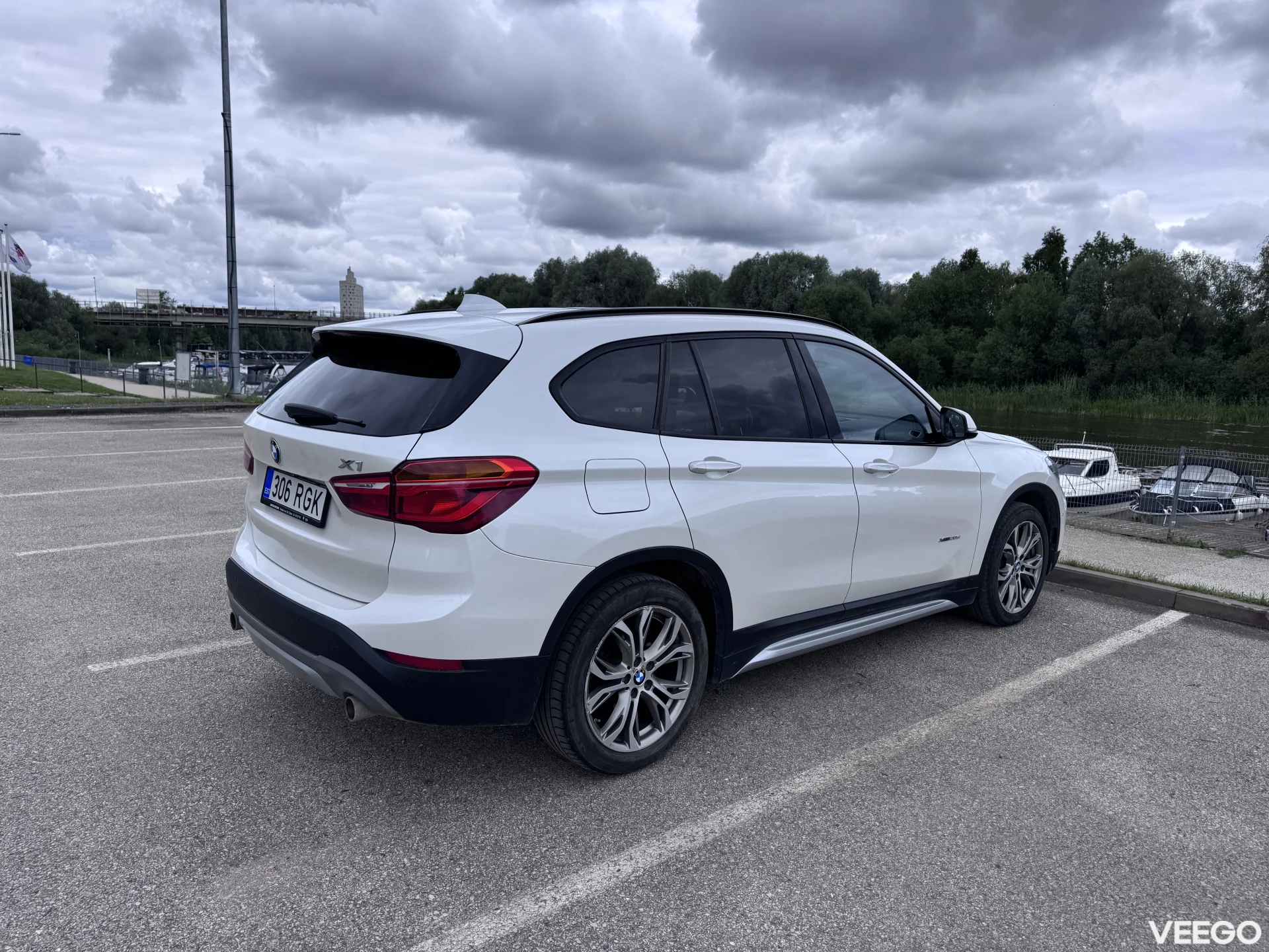 BMW X1 2.0 140kW
