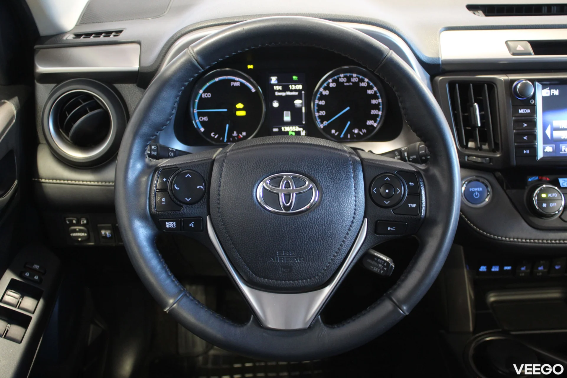Toyota RAV4 Luxury 2.5 114kW
