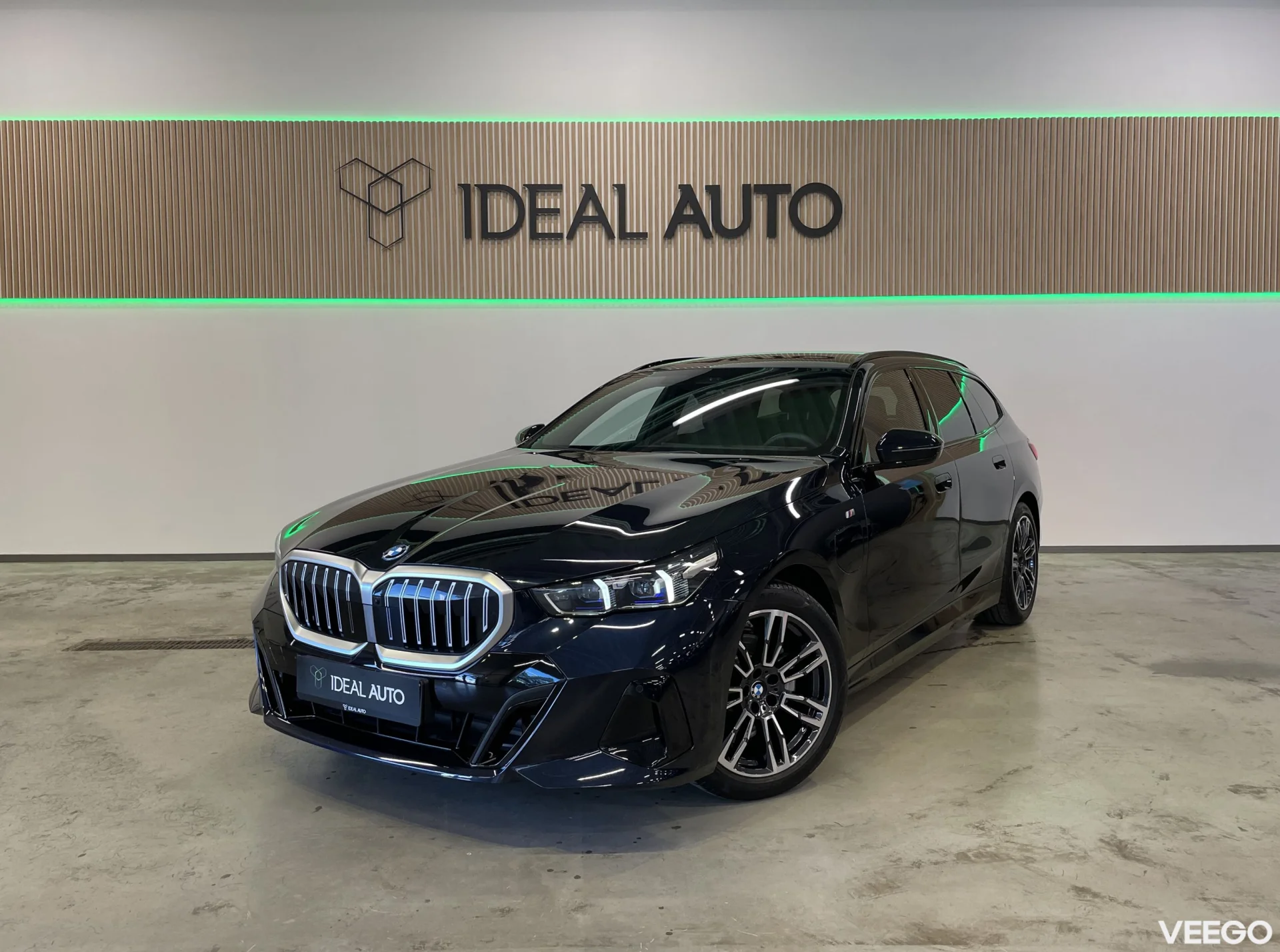 BMW 530 e xDrive Touring M-Sportpakett 2 220kW