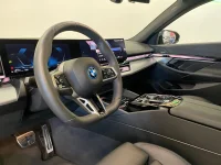 BMW 530 e xDrive Touring M-Sportpakett 2 220kW thumbnail