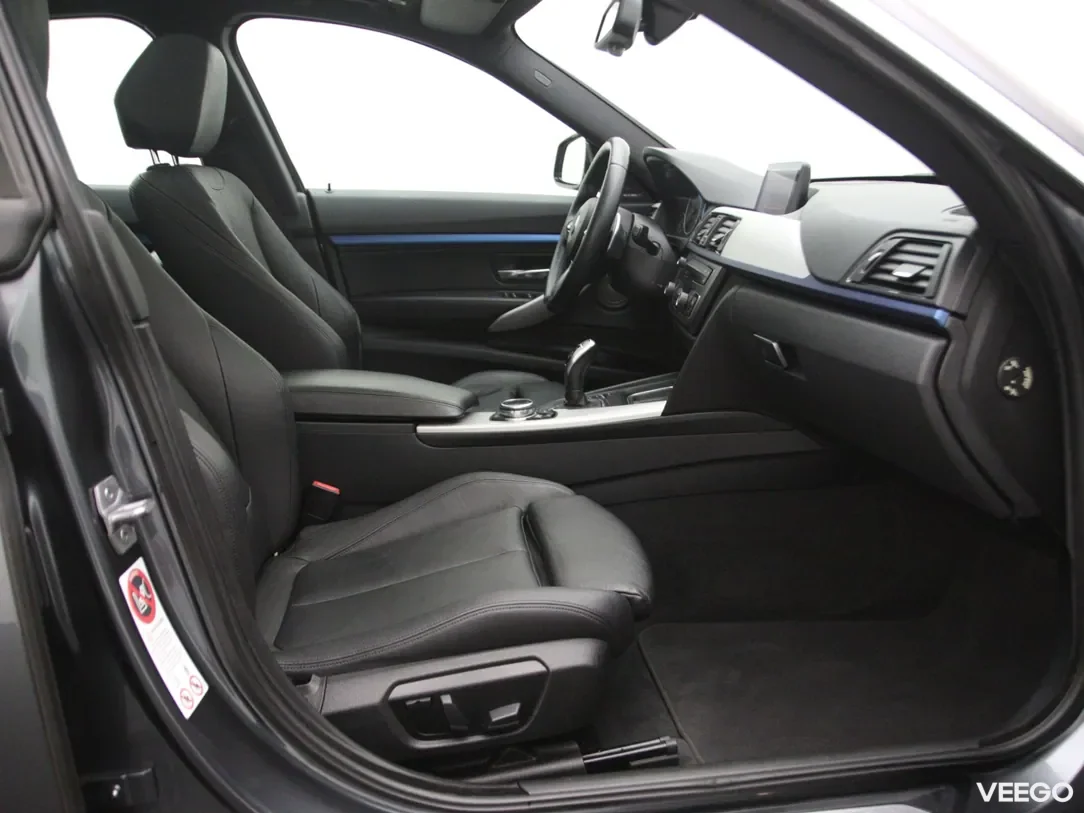 BMW 335 3 225kW