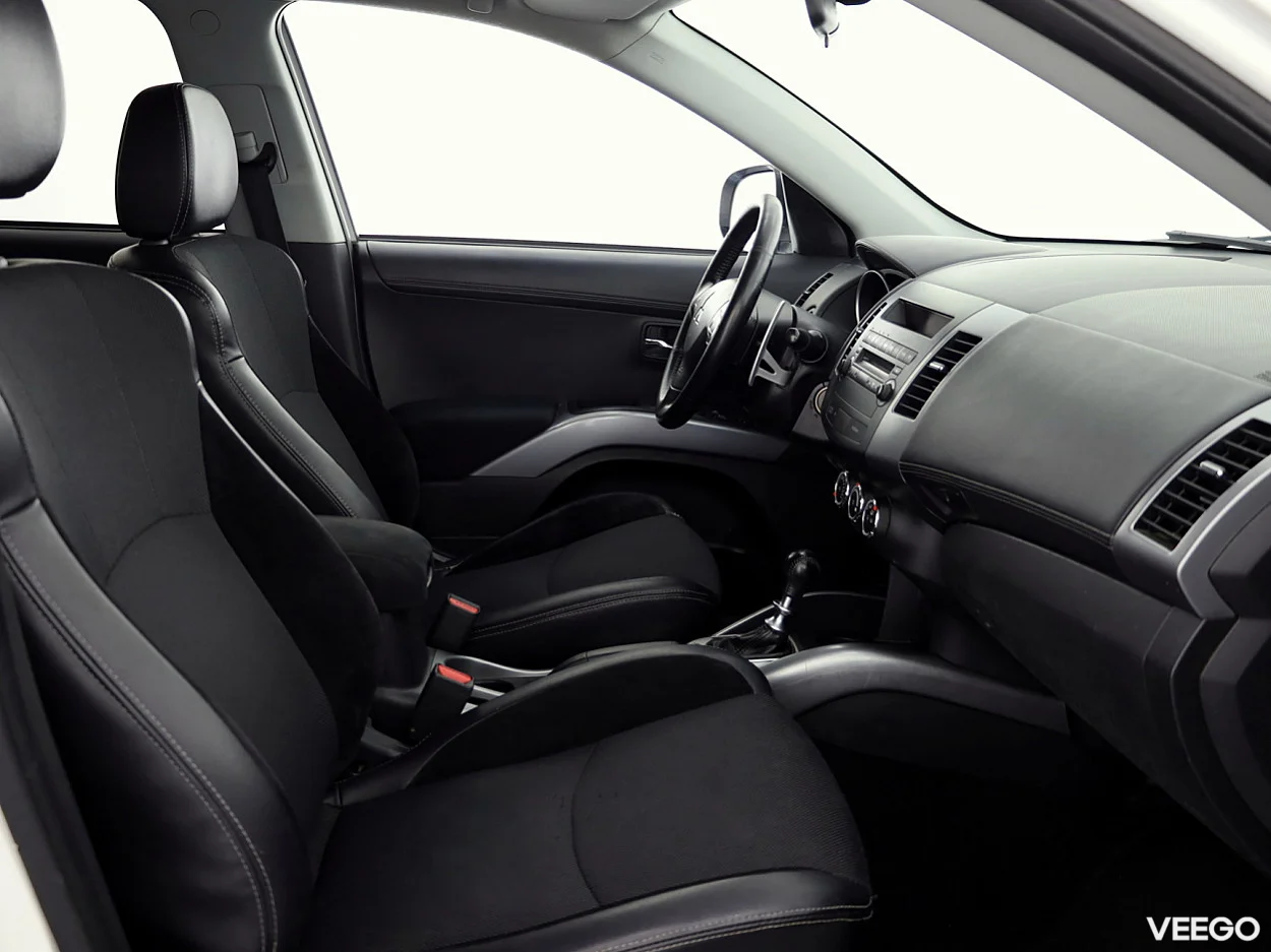 Mitsubishi Outlander 2.2 115kW