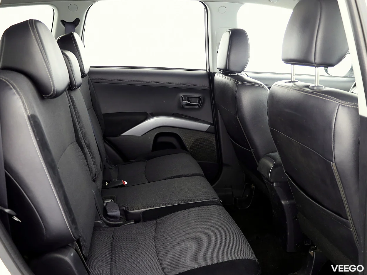 Mitsubishi Outlander 2.2 115kW