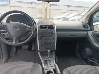 Mercedes-Benz A200 2.0 104kW thumbnail