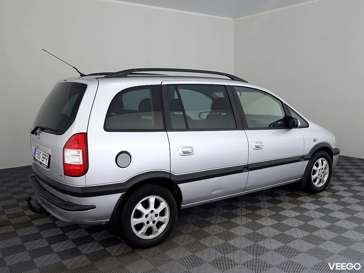 Opel Zafira 2.2 108kW