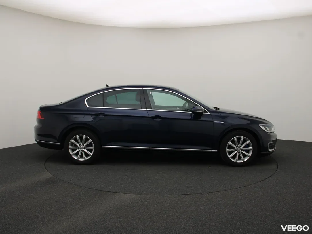 Volkswagen Passat 1.4 160kW