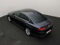 Volkswagen Passat 1.4 160kW thumbnail