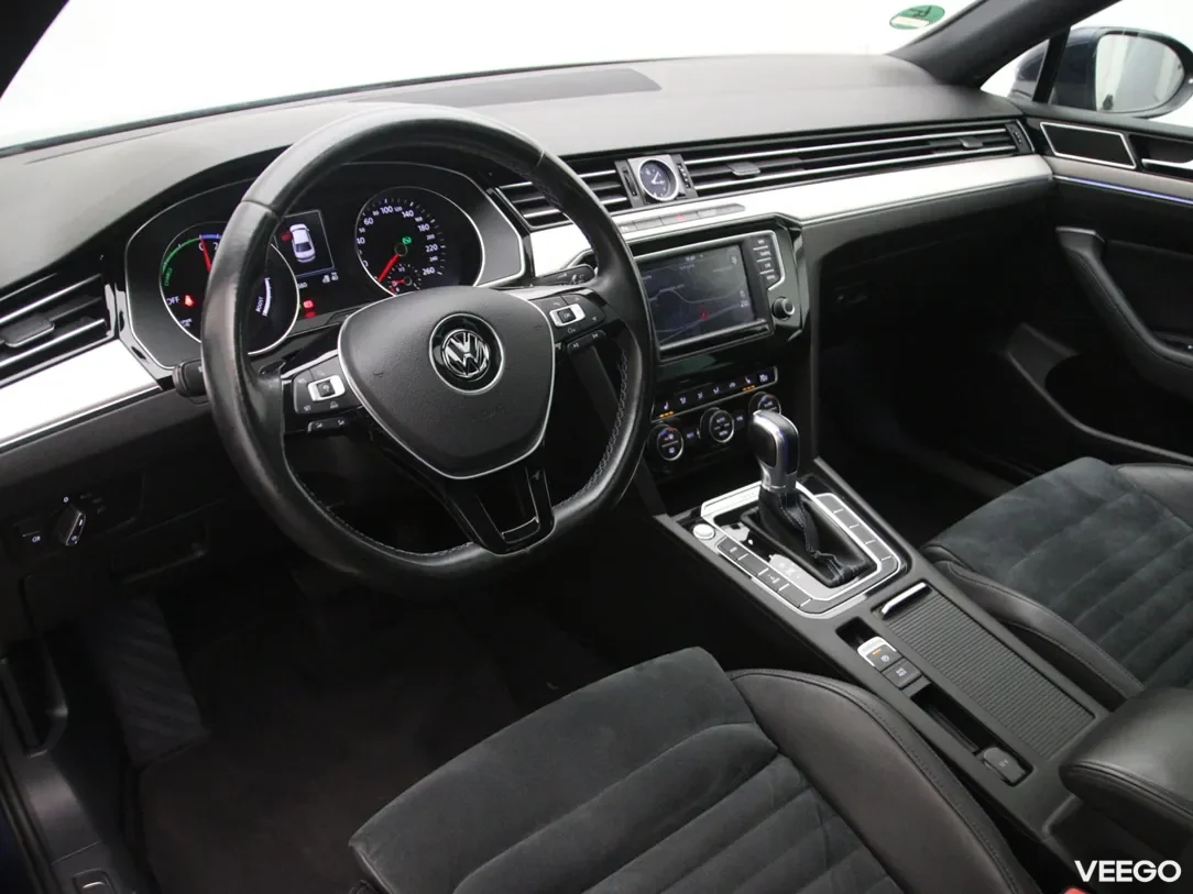 Volkswagen Passat 1.4 160kW