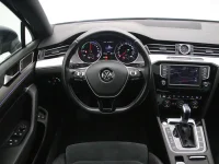 Volkswagen Passat 1.4 160kW thumbnail