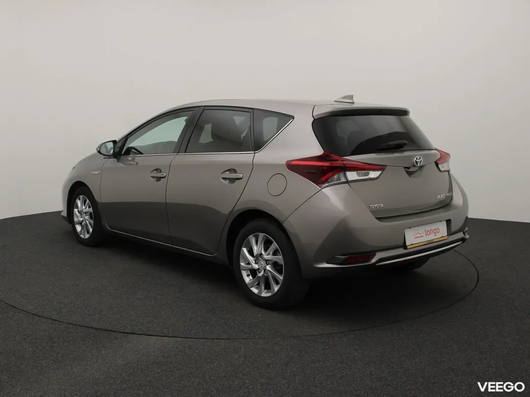 Toyota Auris 1.8 100kW