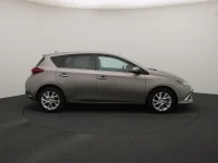 Toyota Auris 1.8 100kW thumbnail