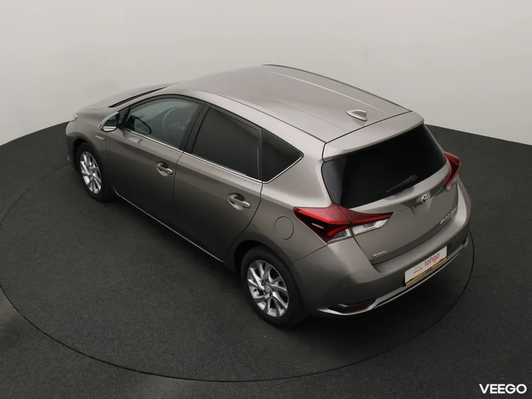 Toyota Auris 1.8 100kW