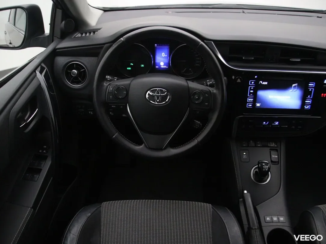 Toyota Auris 1.8 100kW