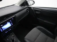 Toyota Auris 1.8 100kW thumbnail
