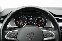 Volkswagen Passat 110kW thumbnail