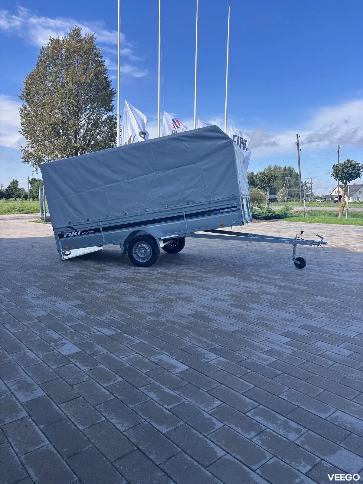 Tiki Treiler 500